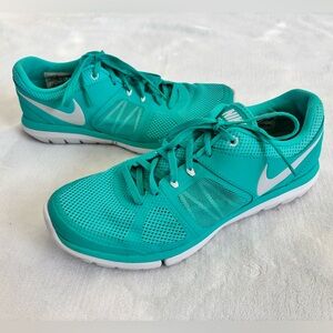 Nike Flex Experience RN Women’s Teal Aqua Mint Running Training Shoes Size 9